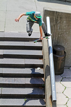 Neil Ryder skateboarding at hart plaza in detroit michigan Photography